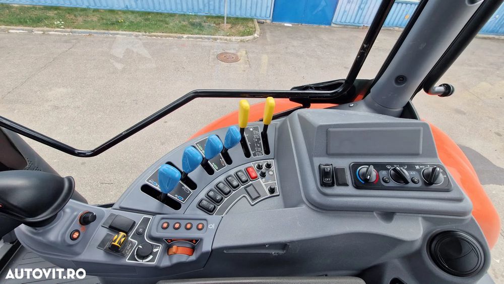 Kubota M7173 STANDARD 4x4 - 25