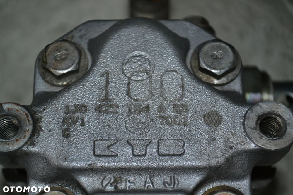 VW AUDI SEAT SKODA 1,4 1,6 1,8 1,9 2,0 POMPA WSPOMAGANIA KYB 1J0422154A 100 BAR - 3