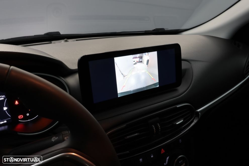 Fiat Tipo Station Wagon Cross 1.0 GSE T3 Cross - 15