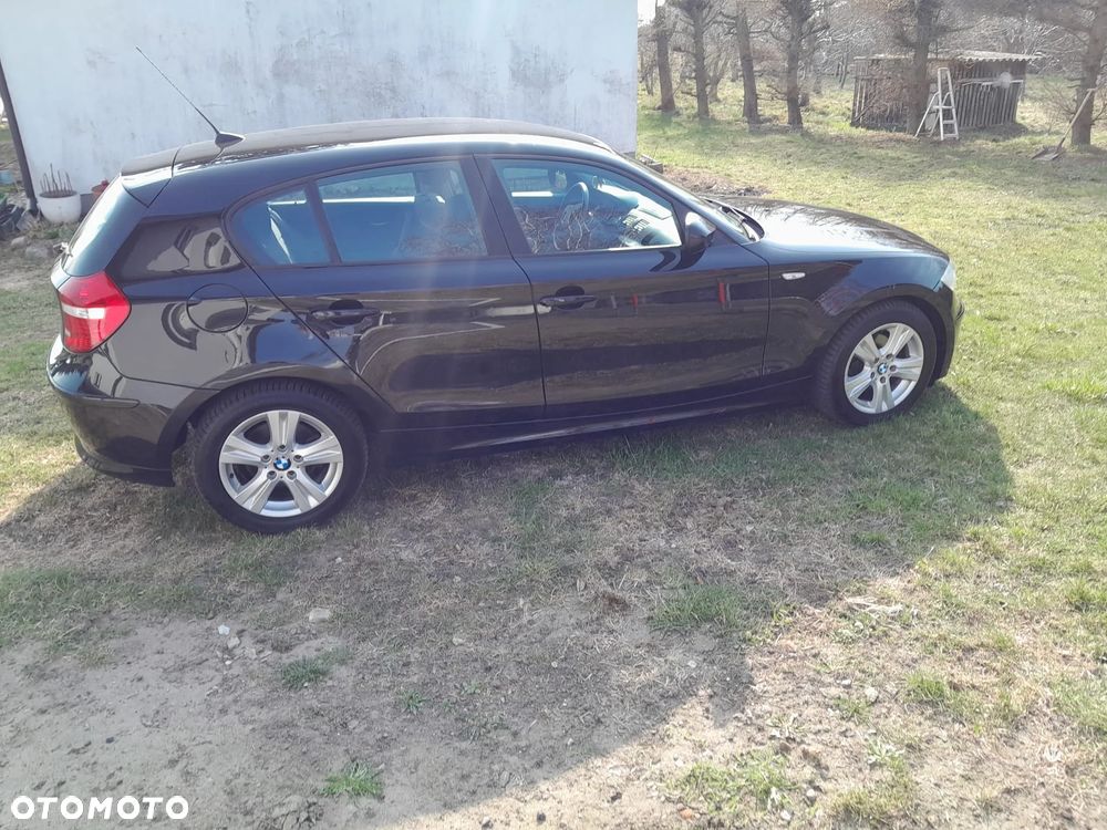 BMW Seria 1 116d - 13