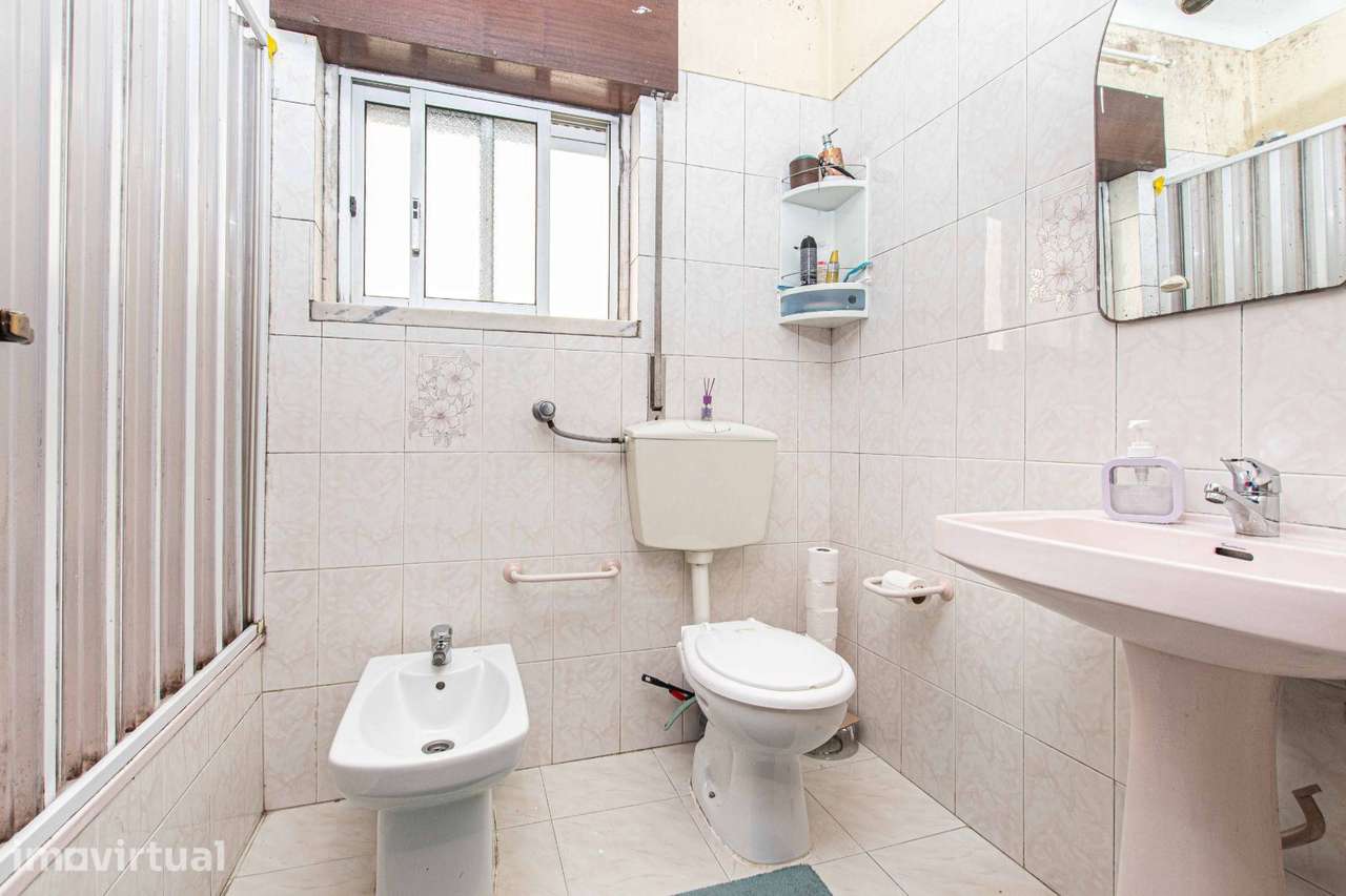 Apartamento T2 no Carregado, Alenquer | Arrendado até janeiro de 2027 - Grande imagem: 5/20