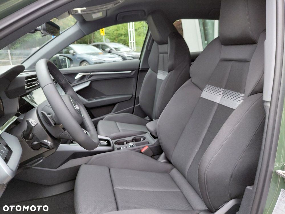 Audi A3 Sportback - 17
