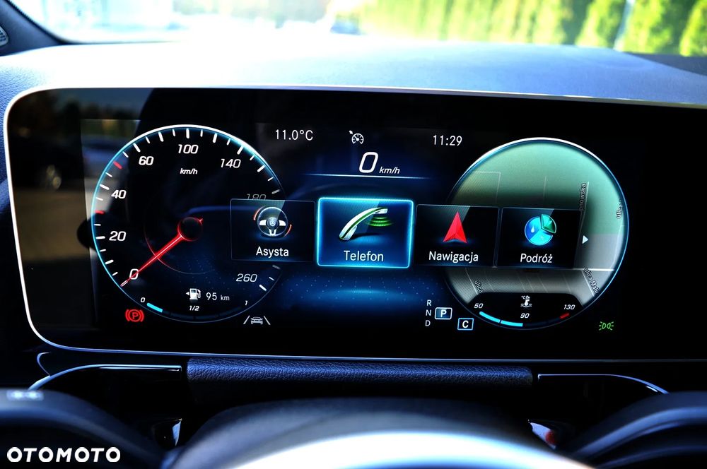 Mercedes-Benz GLA 200 d 8G-DCT Special Edition - 37