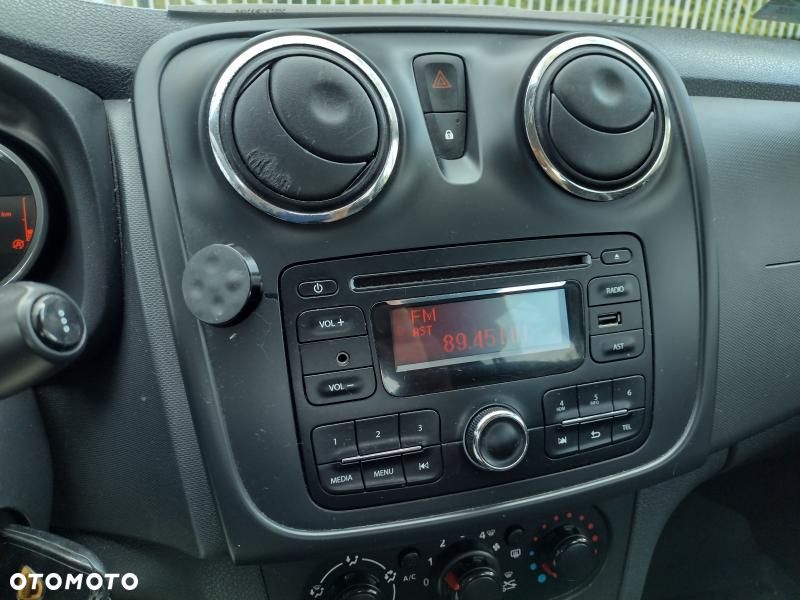 Dacia Sandero - 13