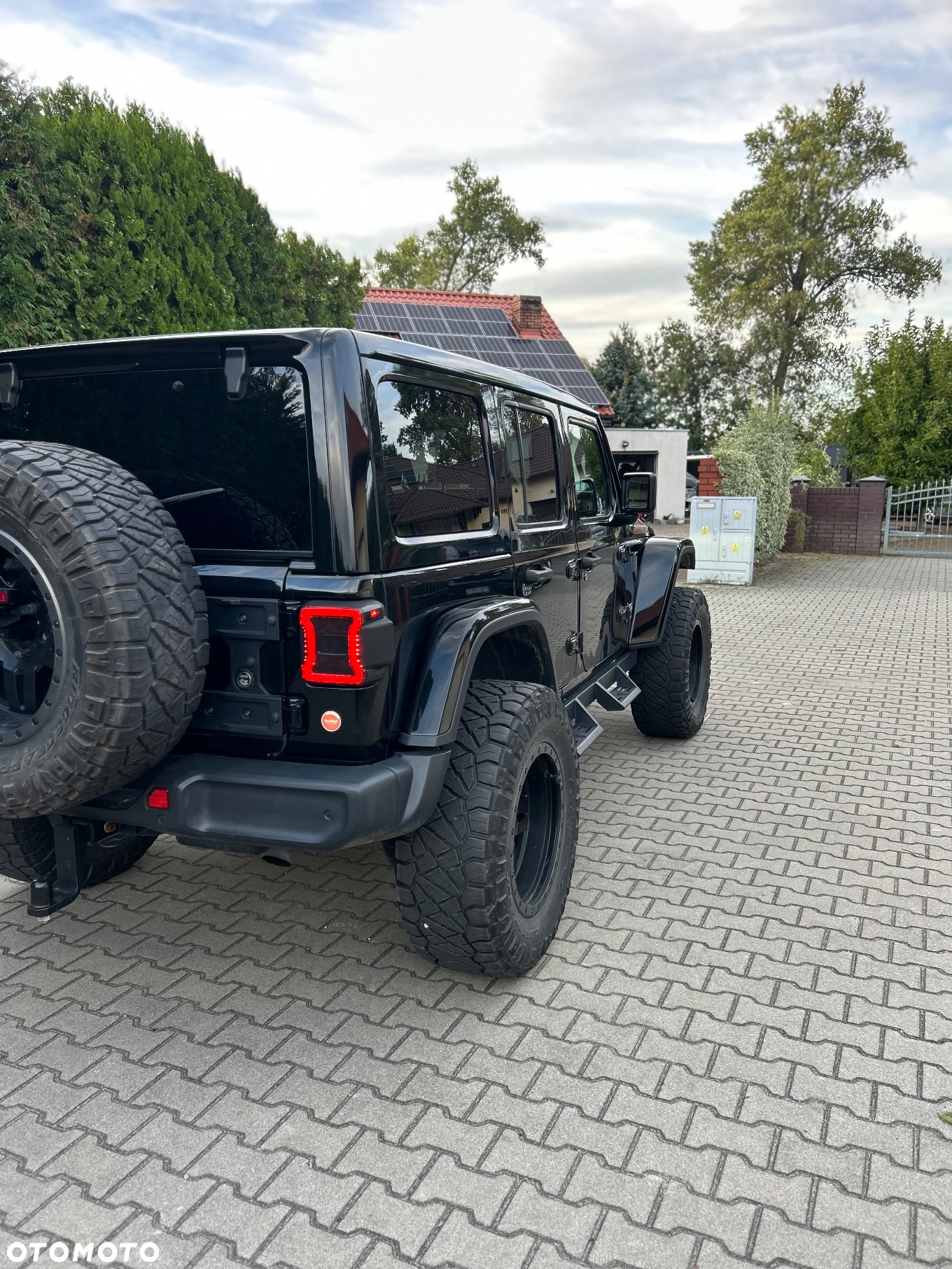 Jeep Wrangler - 32