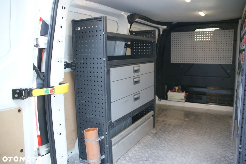 Ford Transit Custom - 12