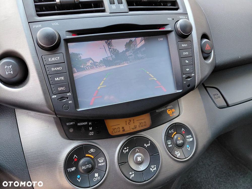 Toyota RAV4 2.0 VVT-i Sol MS - 11