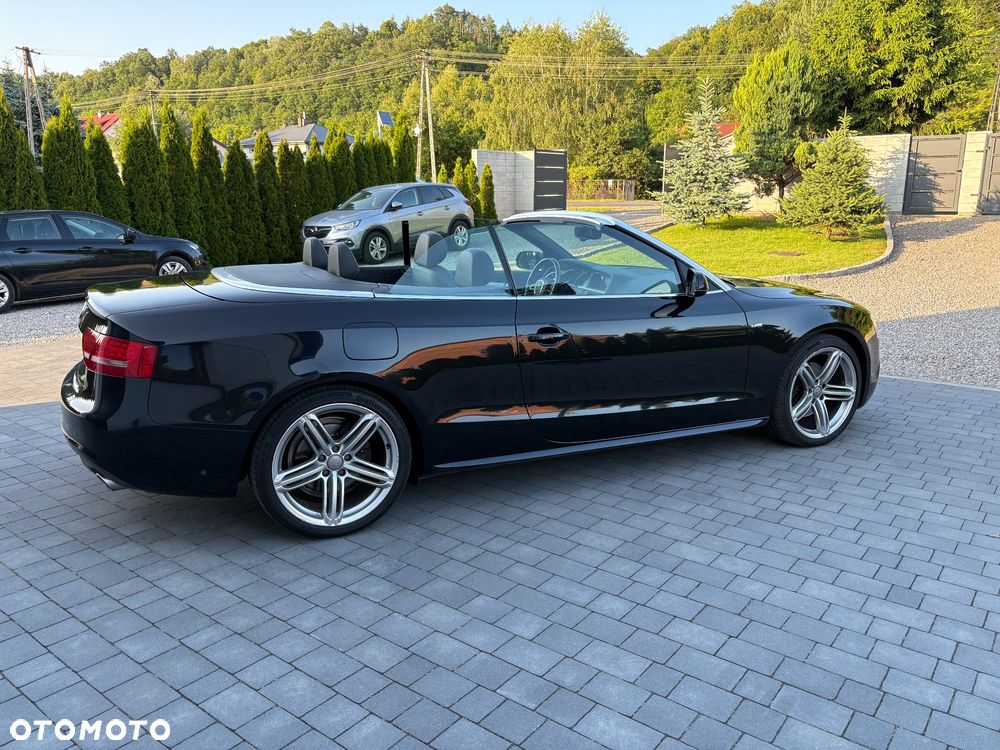 Audi A5 Cabrio - 32