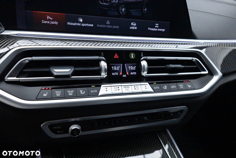 BMW X5 xDrive30d mHEV - 34