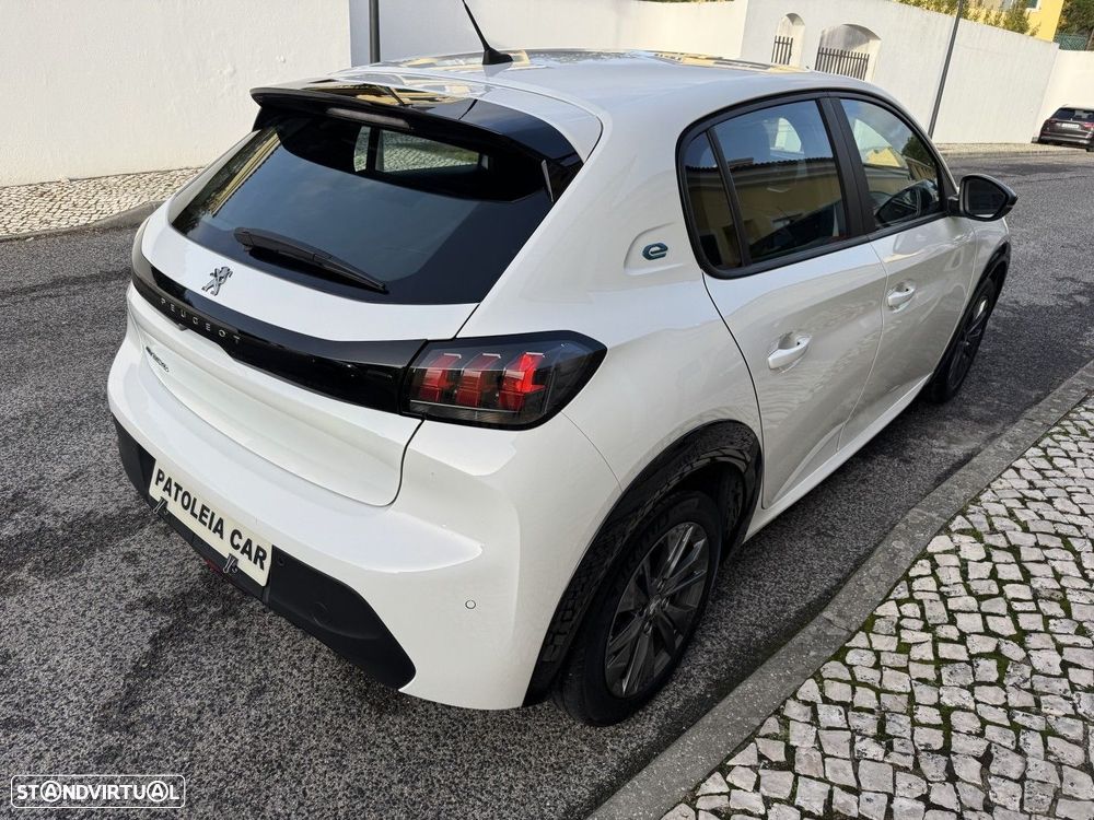 Peugeot e-208 50 kWh Allure - 3
