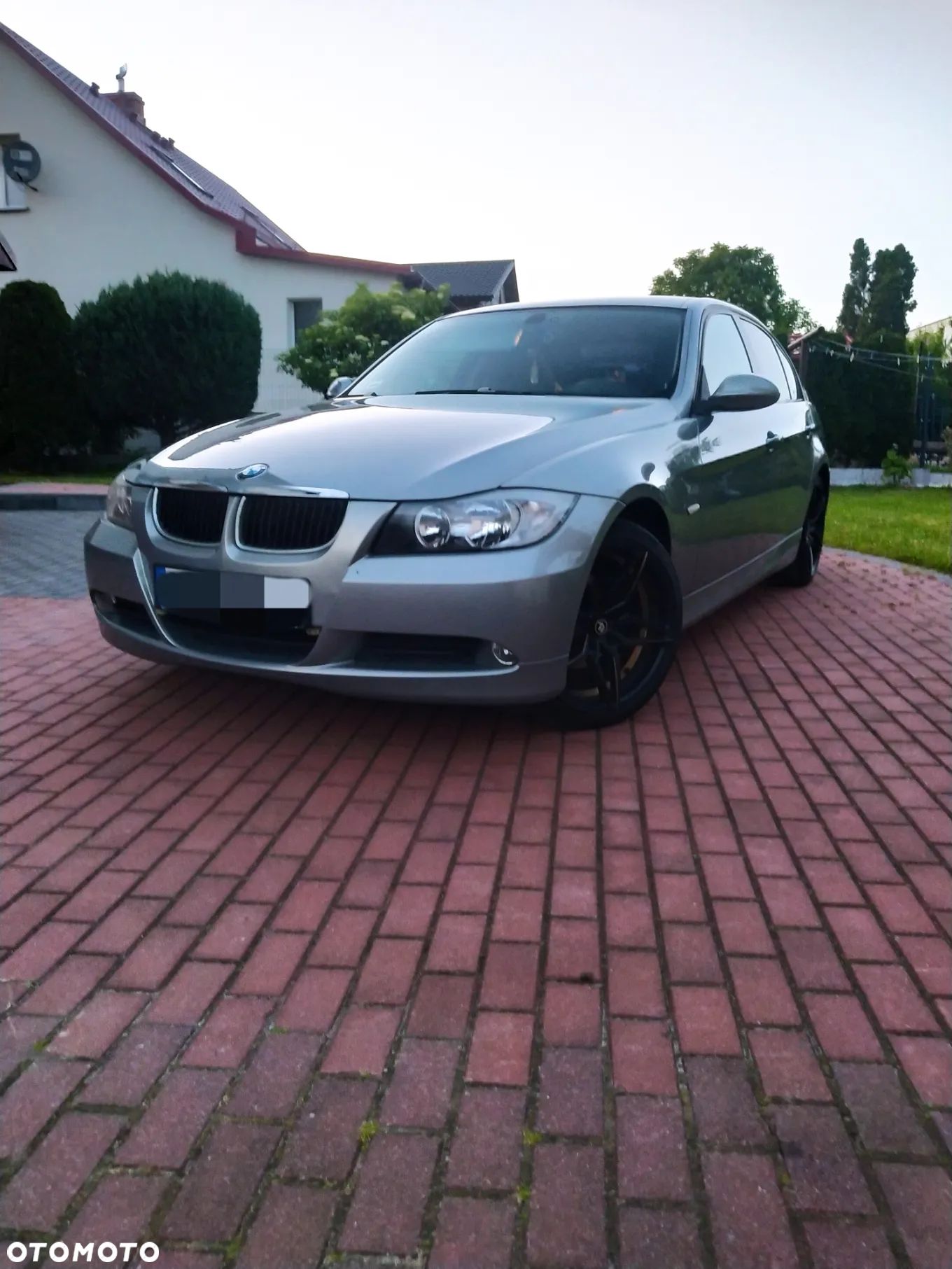 BMW Seria 3 318i - 1