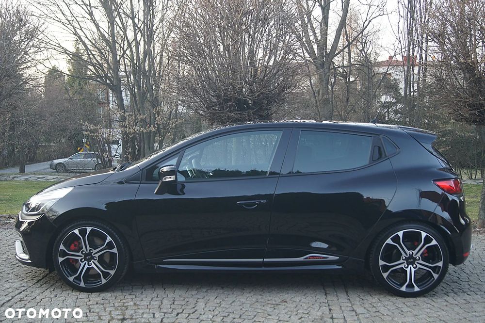 Renault Clio TCe 220 EDC R.S Trophy - 9