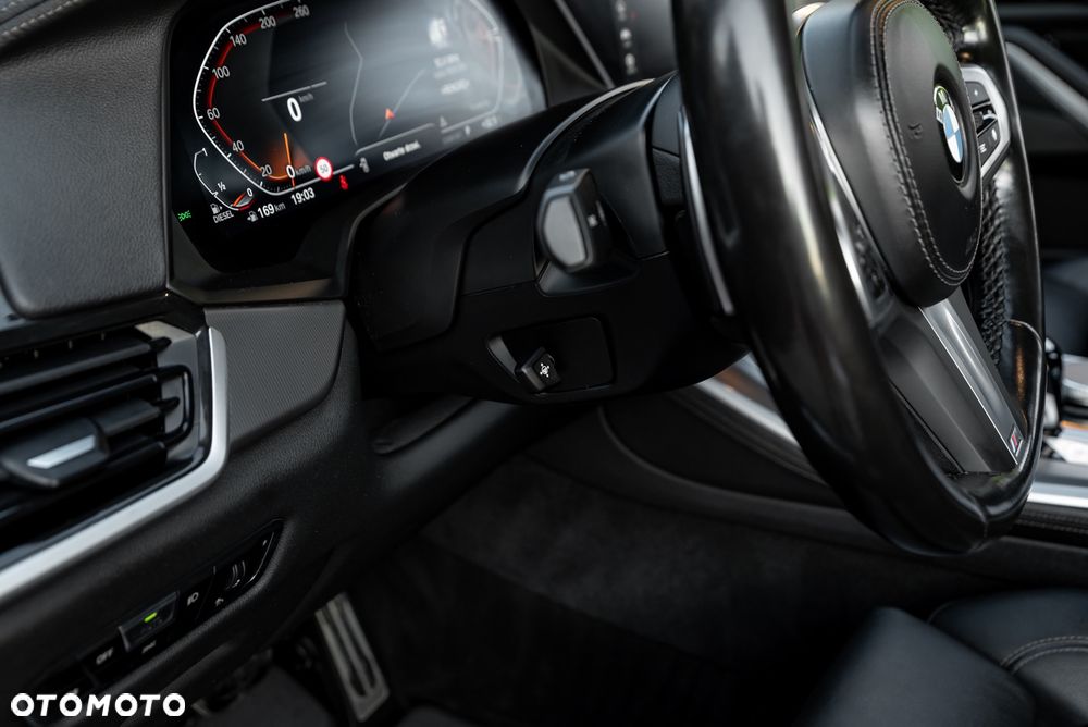 BMW X5 xDrive30d - 19
