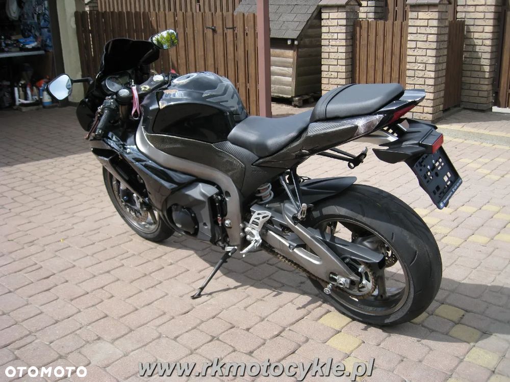 Suzuki GSX-R - 5