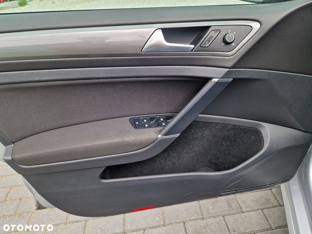 Volkswagen Golf 1.2 TSI BlueMotion Technology Allstar - 9