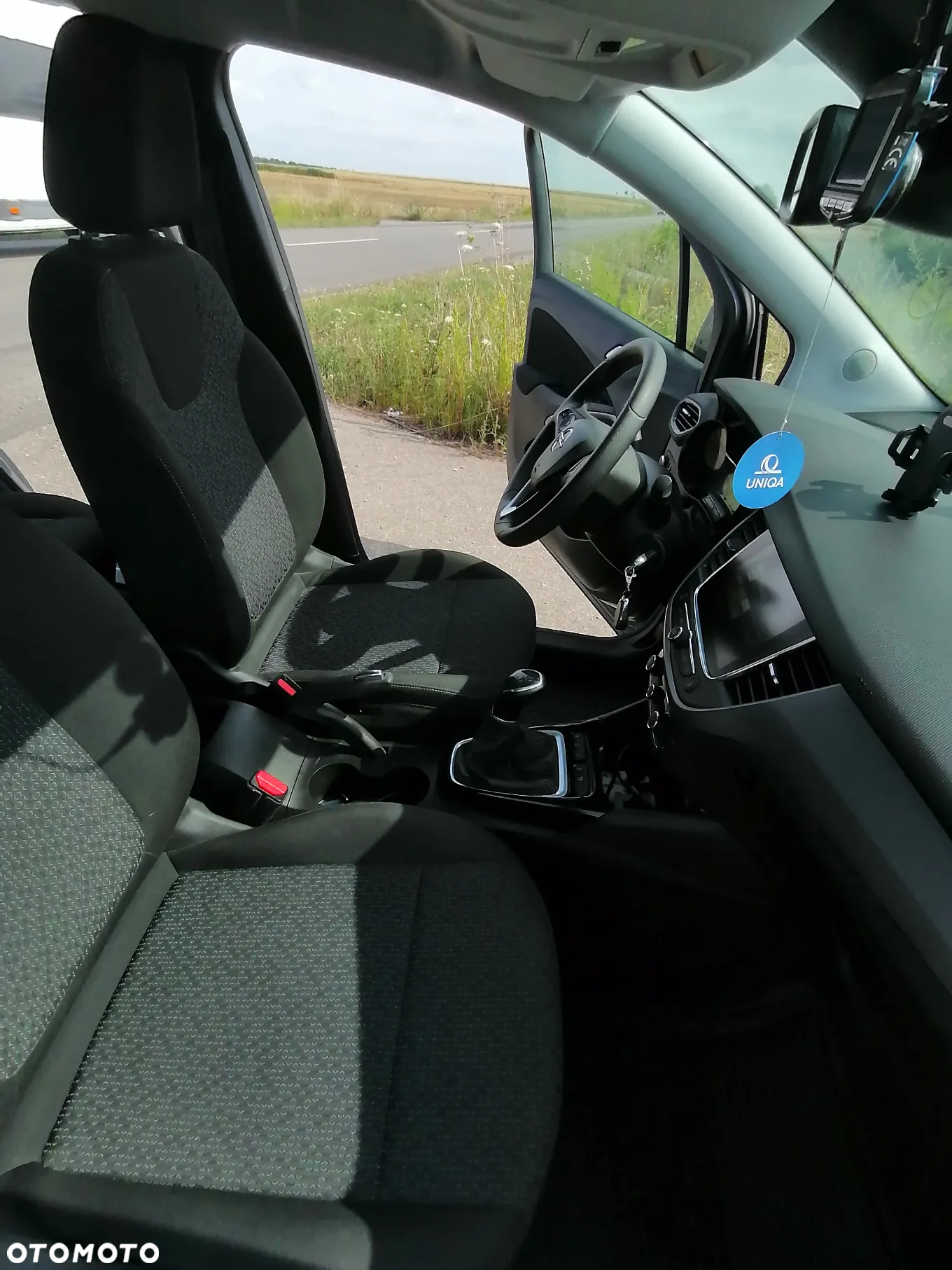 Opel Crossland X - 7