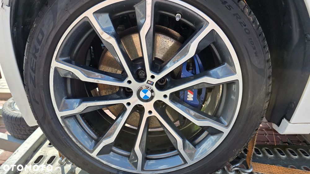BMW X4 - 14