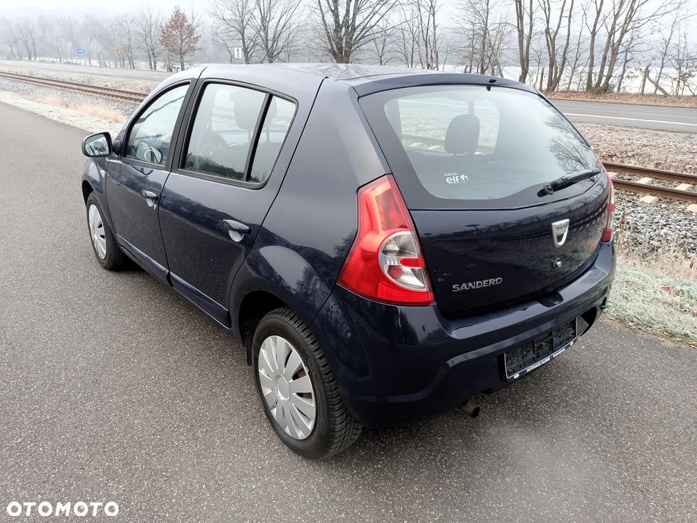 Dacia Sandero 1.2 16V - 8