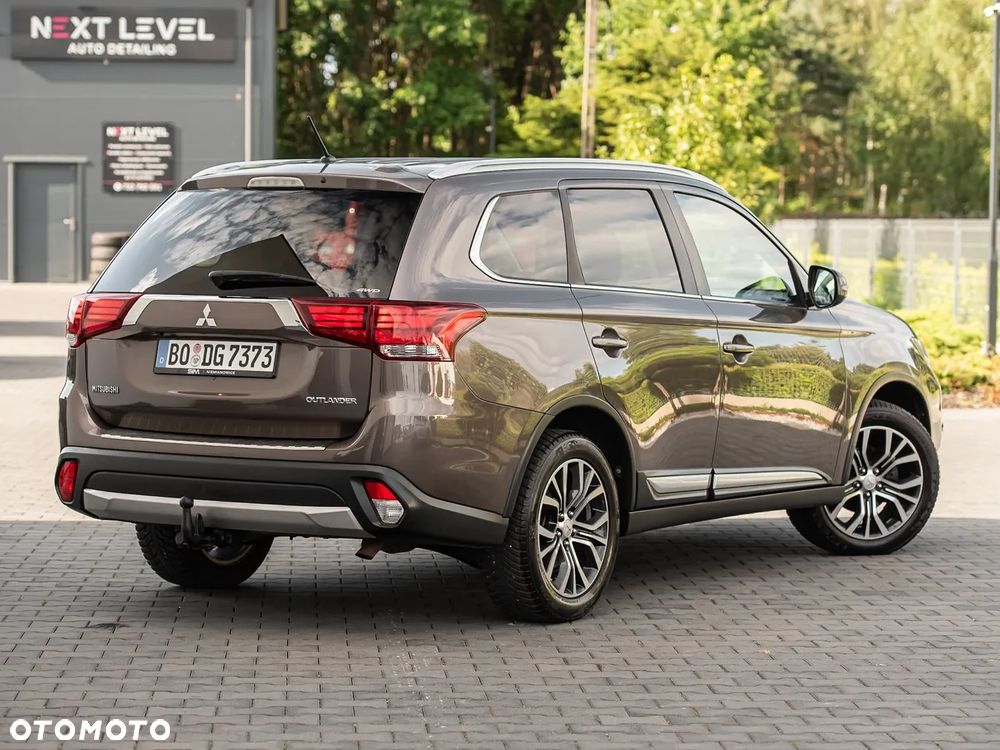 Mitsubishi Outlander 2.2 DID Intense + 4WD - 14