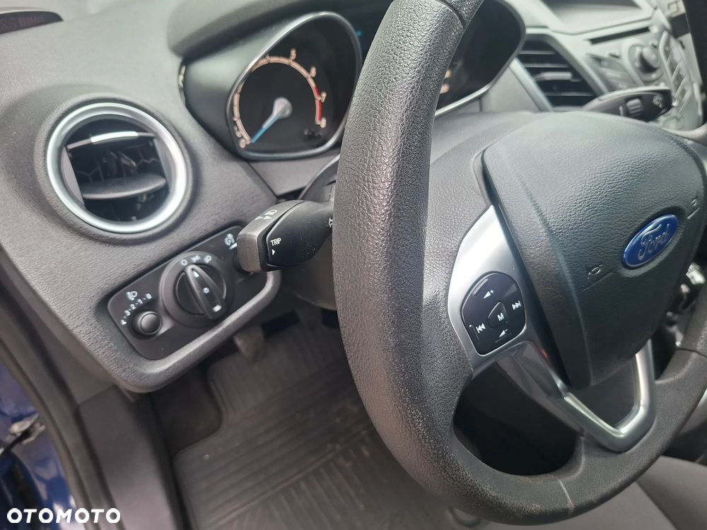 Ford Fiesta - 13
