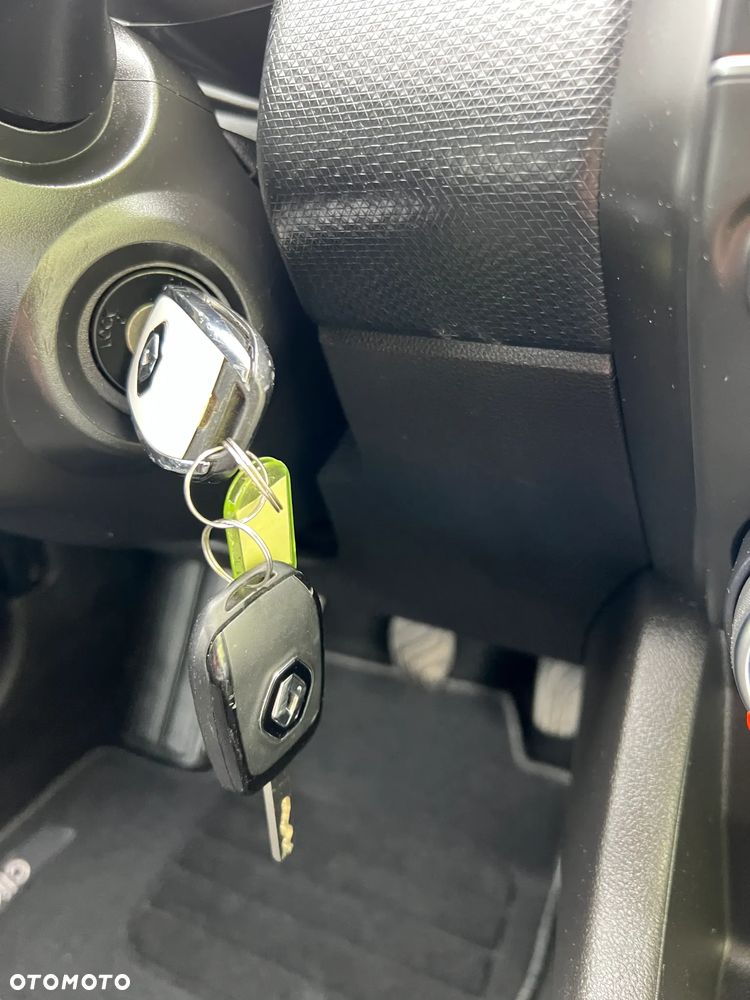 Renault Clio - 13
