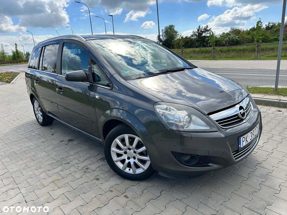 Opel Zafira - 7