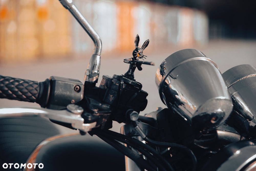 Kawasaki Zephyr - 11