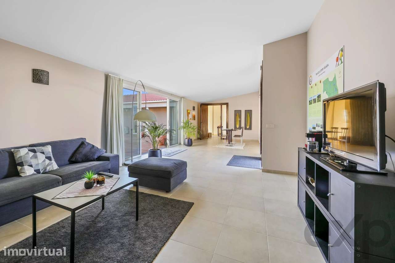 Herdade com 18.9 Hectares com Villa de Luxo com Piscina e Lagoa - Grande imagem: 4/56