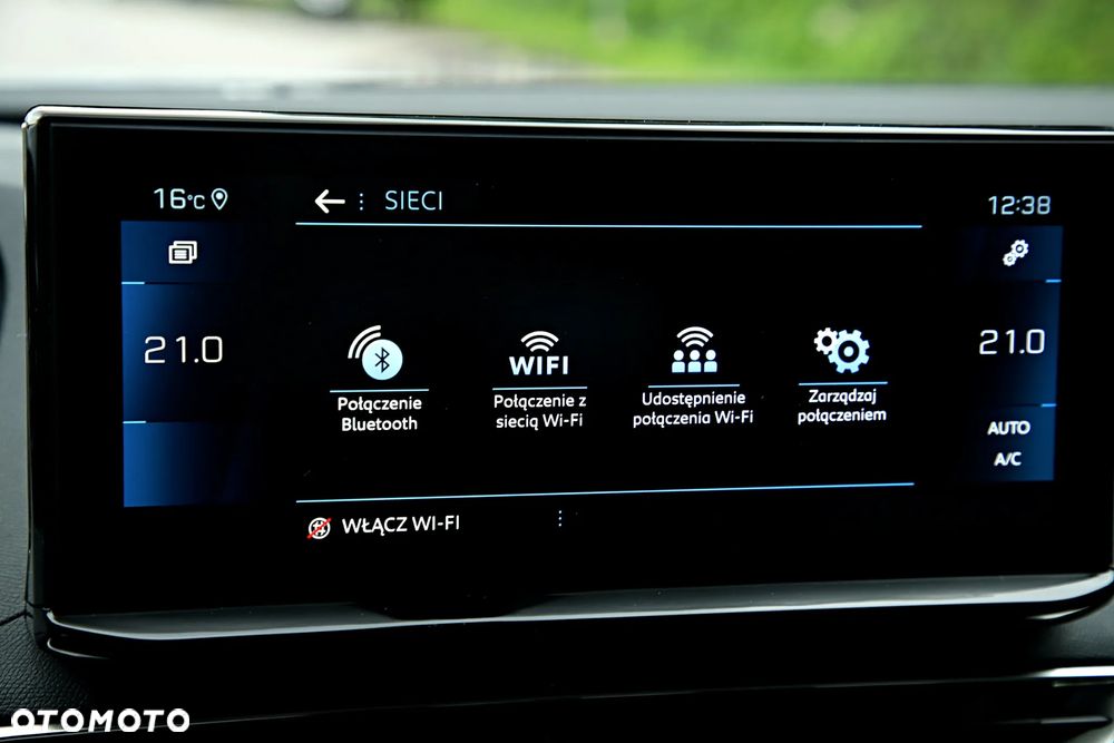 Peugeot 3008 1.2 PureTech Allure Pack S&S EAT8 - 37