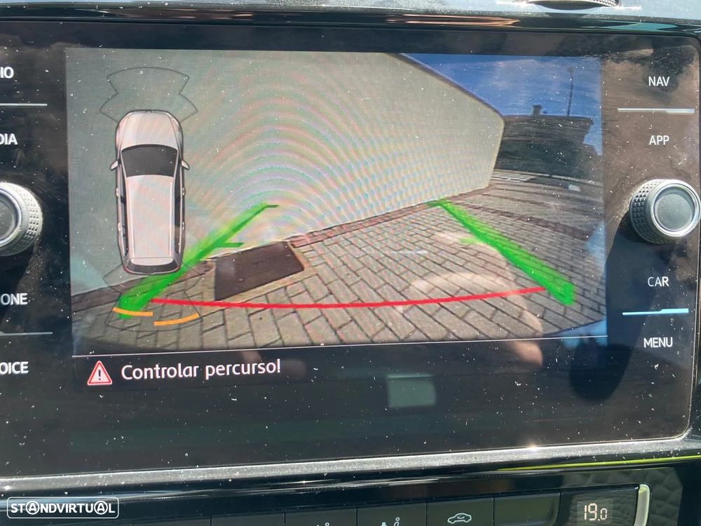 VW Golf Variant 1.6 TDi SCR Join - 14