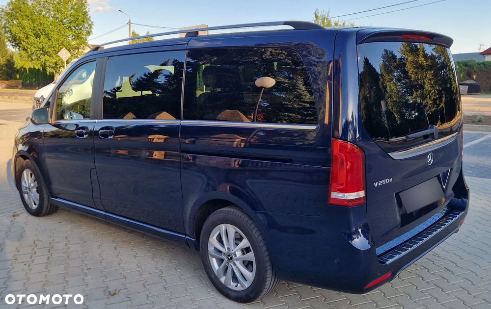 Mercedes-Benz Klasa V 250 (BlueTEC) d Avantgarde 7G-Tronic (d³ugi) - 4