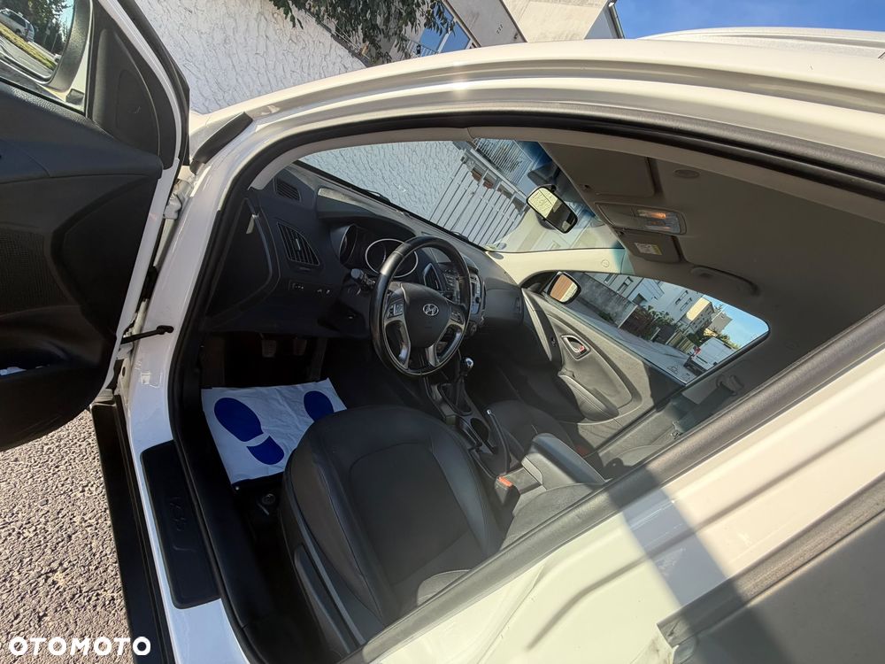 Hyundai ix35 1.6 2WD Fifa World Cup Edition - 20
