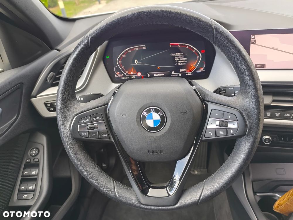 BMW Seria 1 116d Sport Line Shadow - 27