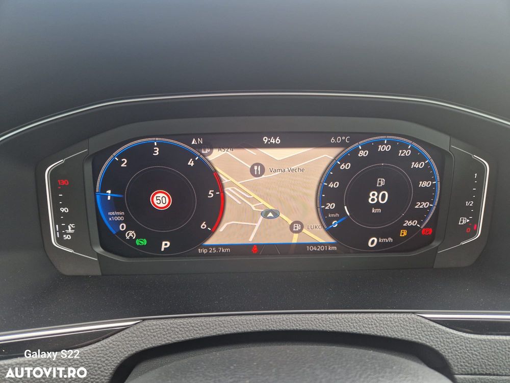 Volkswagen Passat 2.0 TDI DSG Comfortline - 13