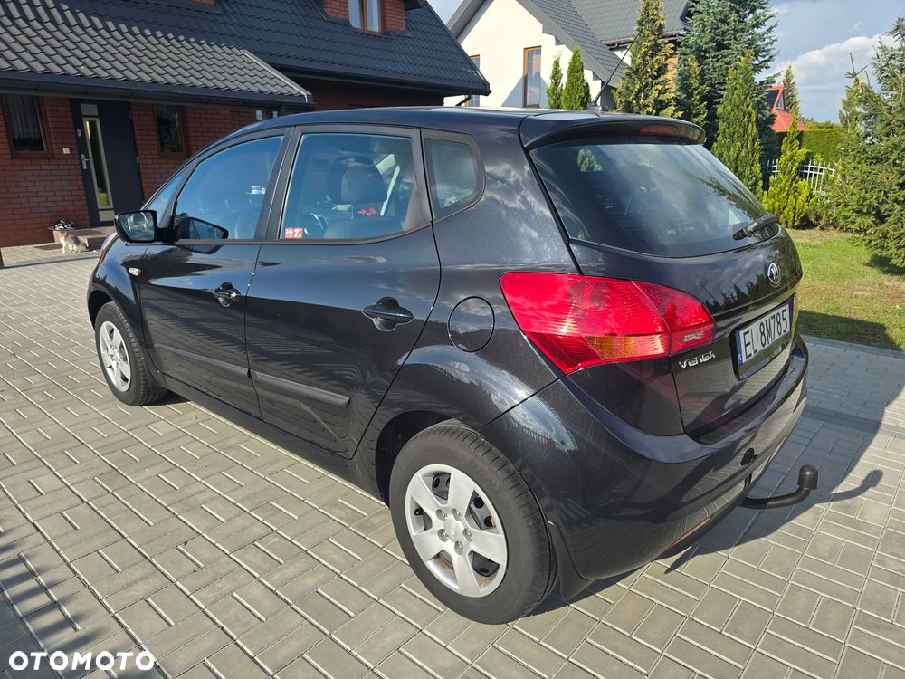 Kia Venga 1.4 L - 5
