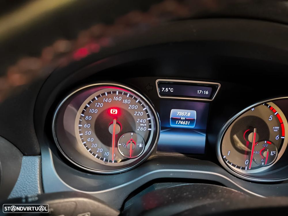 Mercedes-Benz CLA 200 (CDI) d - 4