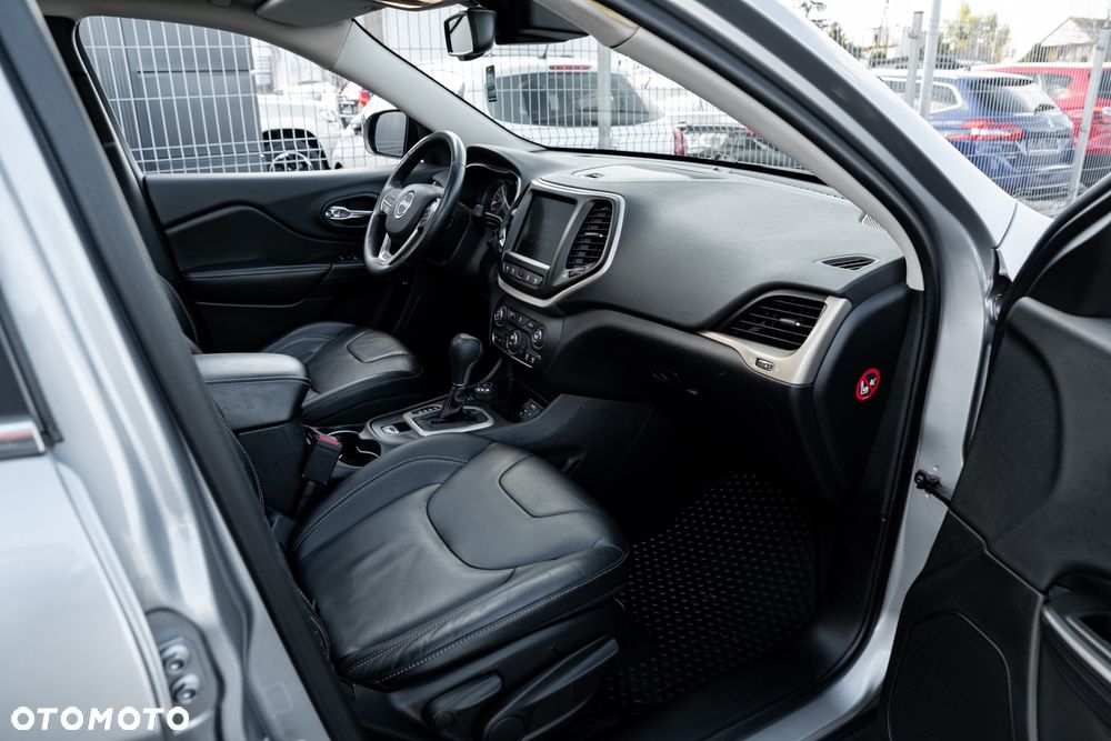 Jeep Cherokee 3.2 V6 Pentastar Active Drive I Automatik Limited - 22