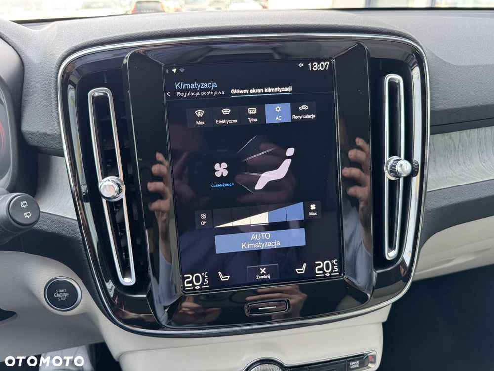 Volvo XC 40 T3 Inscription - 19