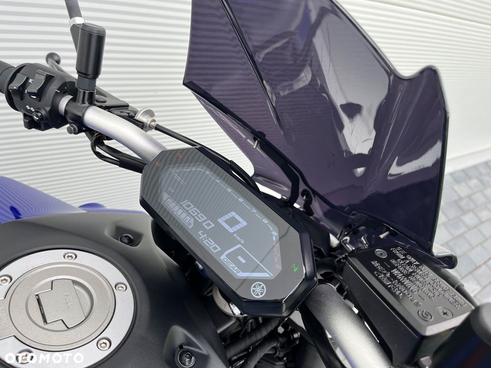 Yamaha MT - 9