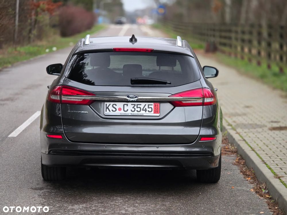 Ford Mondeo 2.0 EcoBlue Titanium - 16