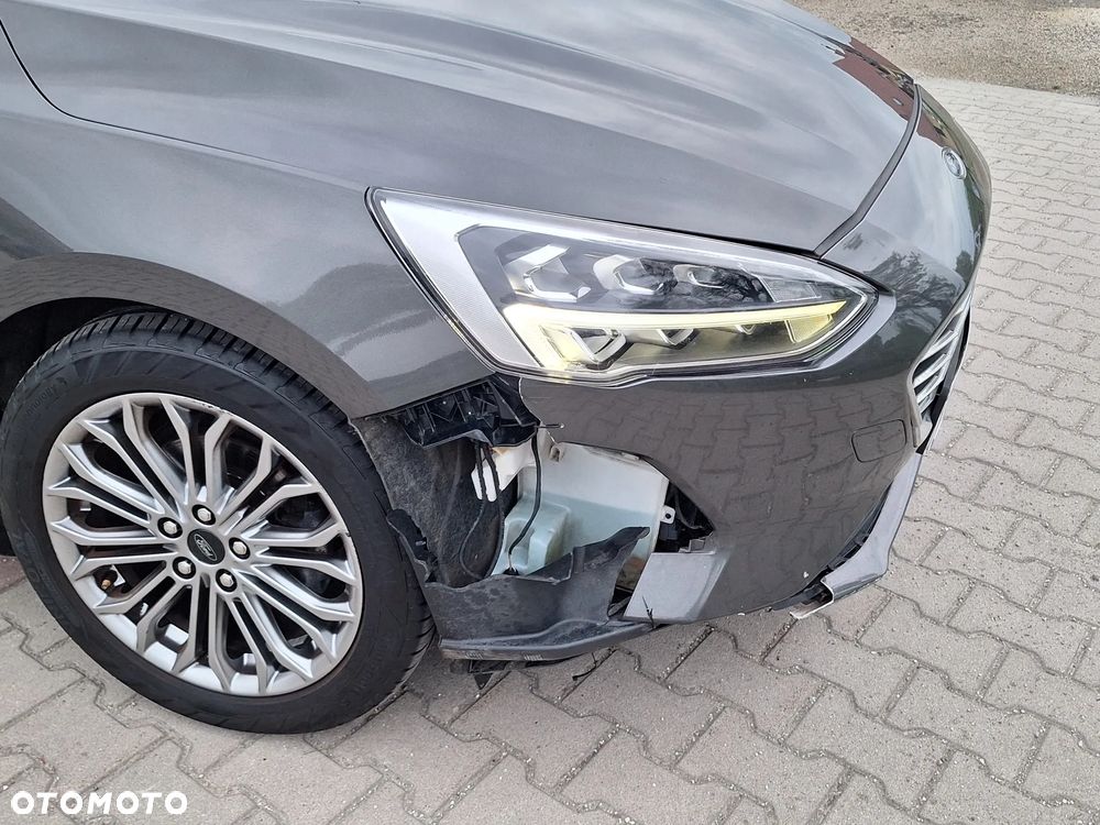 Ford Focus 1.0 EcoBoost Titanium Business - 8