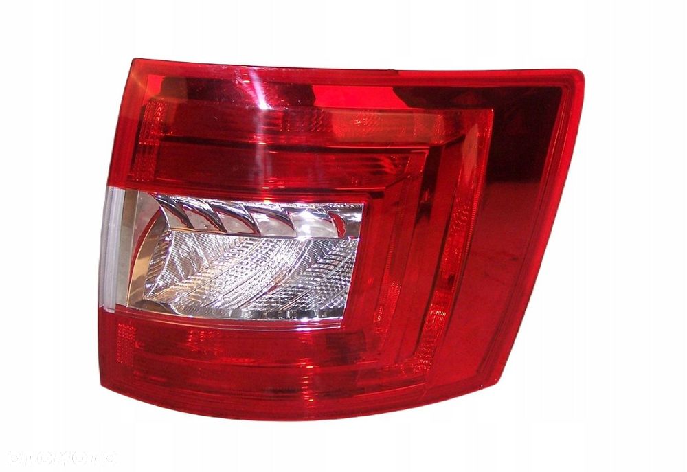 SKODA OCTAVIA III KOMBI LAMPA TYŁ TYLNA PRAWA NOWA - 1