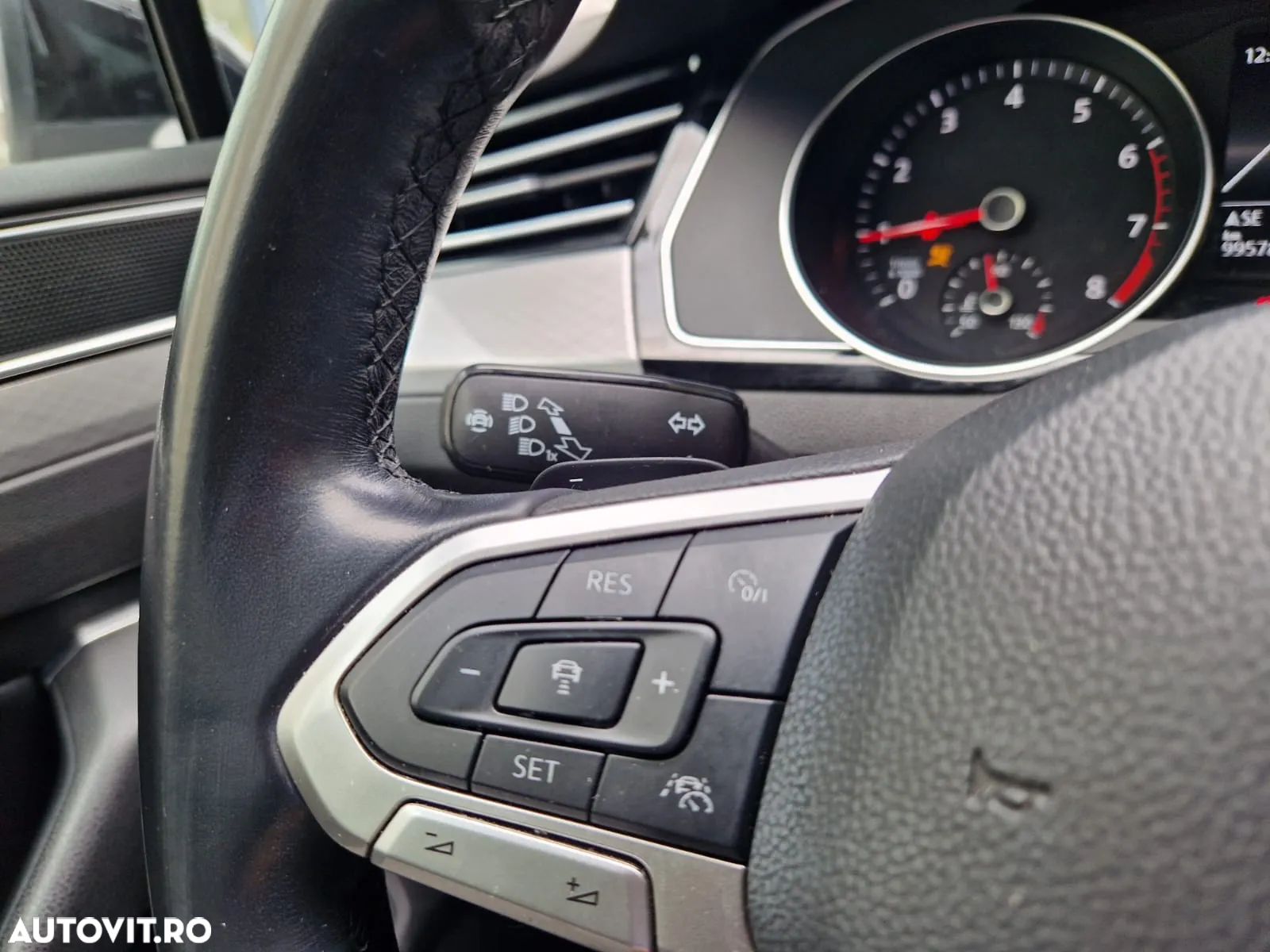 Volkswagen Passat 1.5 TSI ACT DSG Comfortline - 11