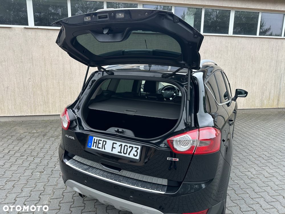 Ford Kuga 2.0 TDCi 2x4 Titanium - 16