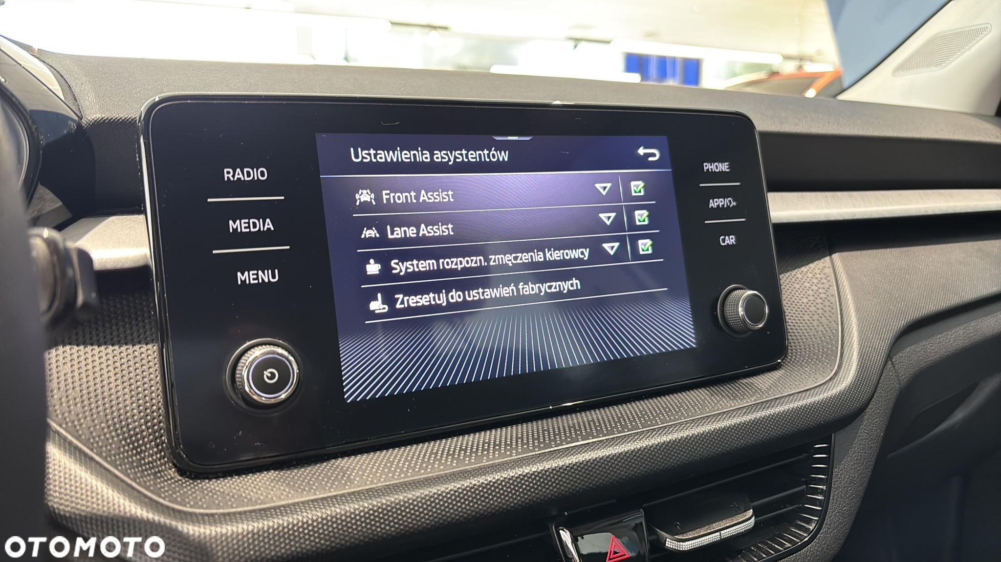 Skoda Fabia 1.0 Ambition - 23