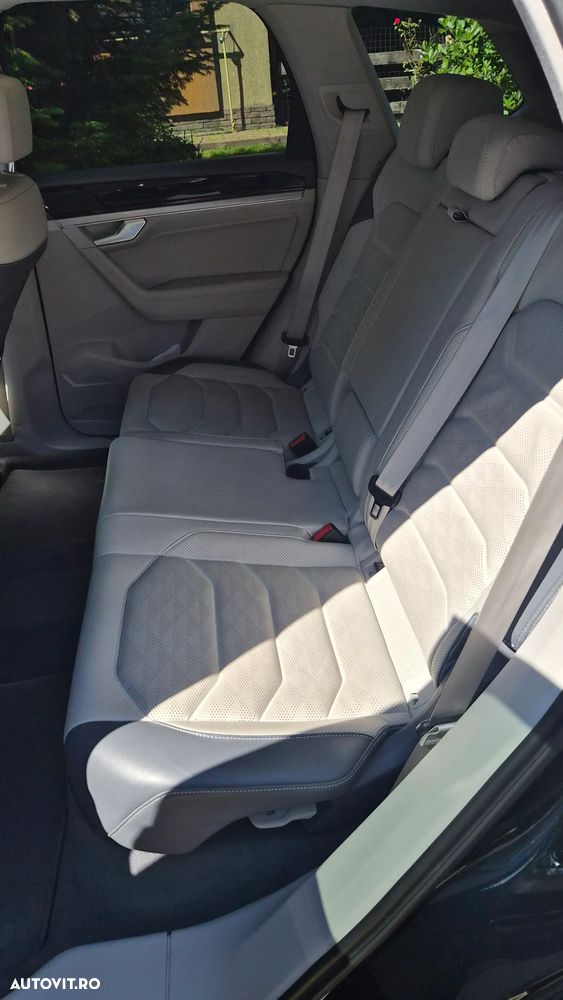 Volkswagen Touareg V6 TDI Elegance - 20