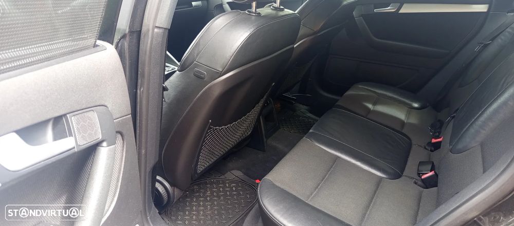 Audi A3 Sportback 2.0 TDi DSG - 8