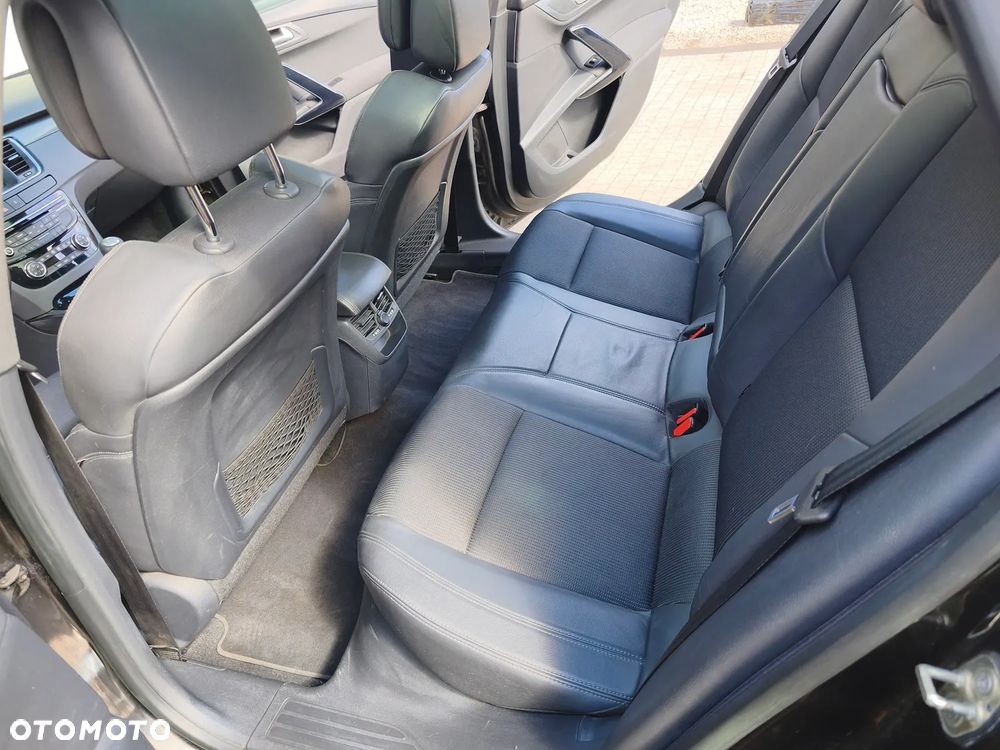Peugeot 508 HDi FAP 140 Allure - 17