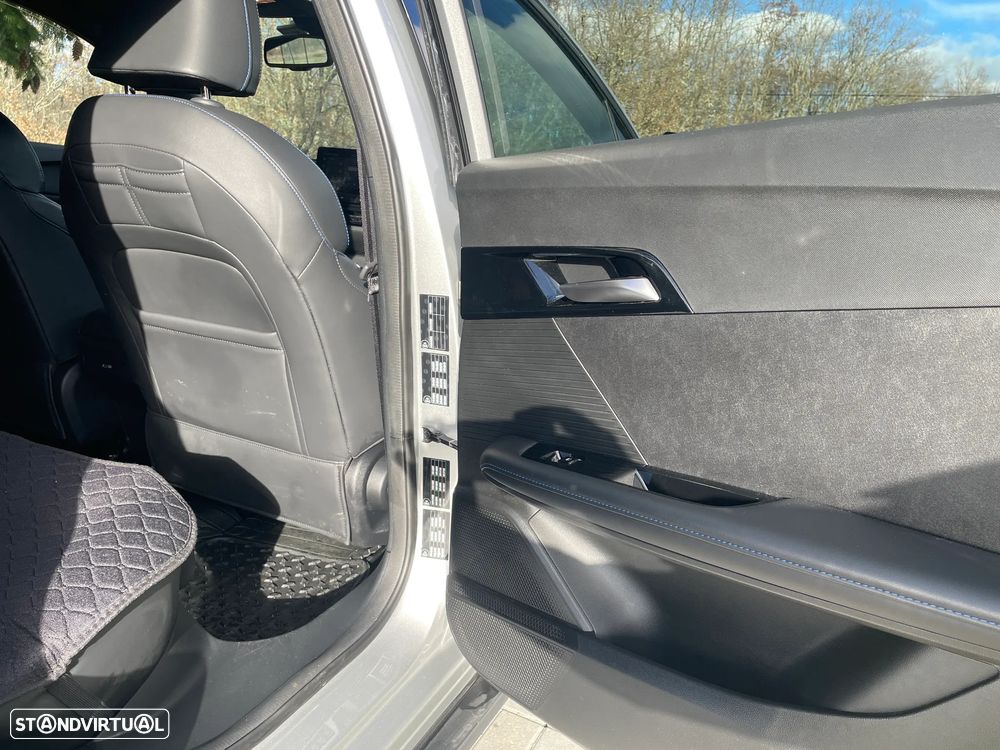 MG MG4 4 Luxury 64 kWh - 41