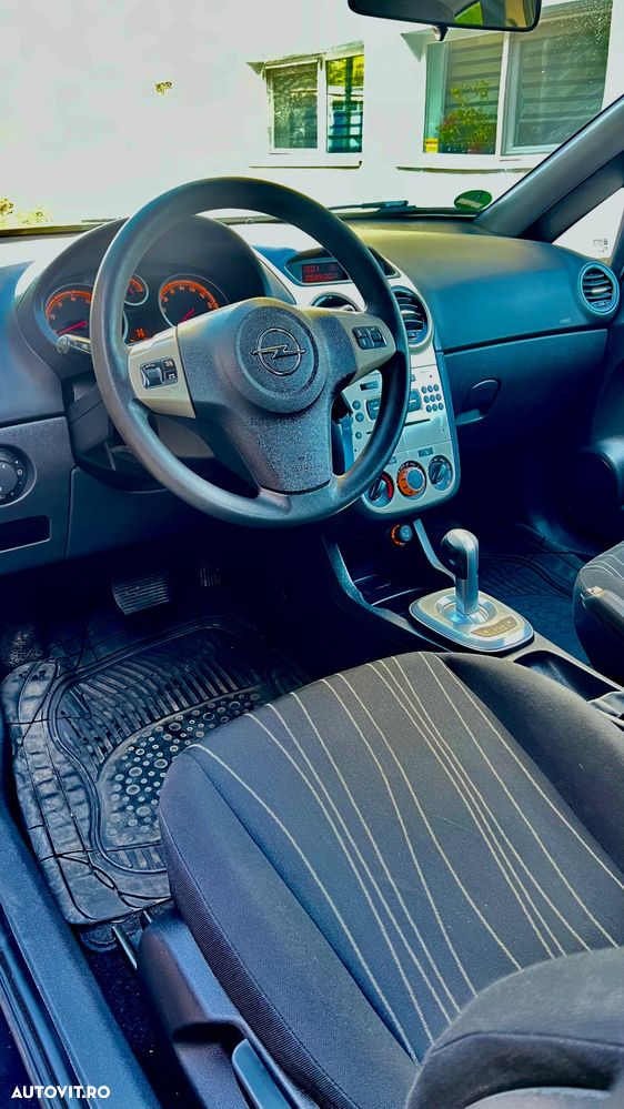 Opel Corsa 1.2 Twinport Van Easytronic - 9